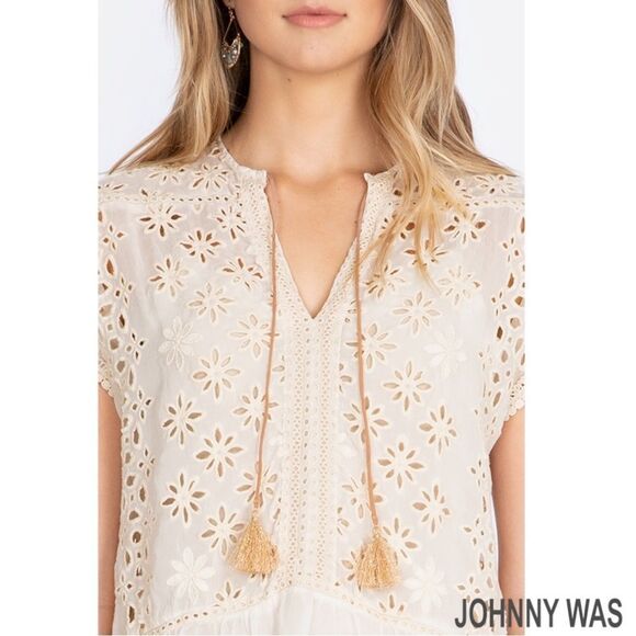 Johnny Was **NWT** Leith Lace Eyelet Top in Natural - Picture 2 of 8